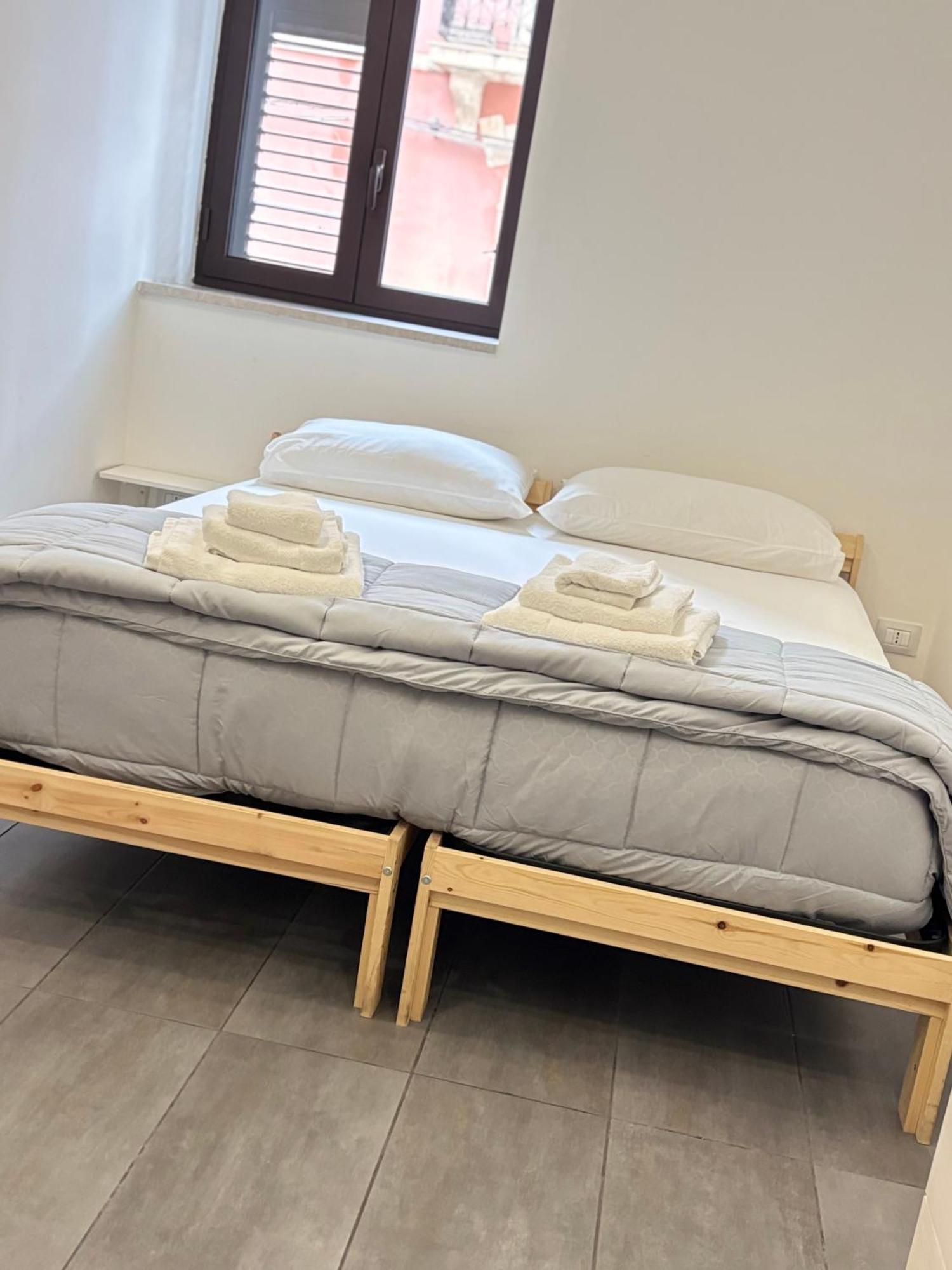 Dionisio Apartments Szirakúza Kültér fotó