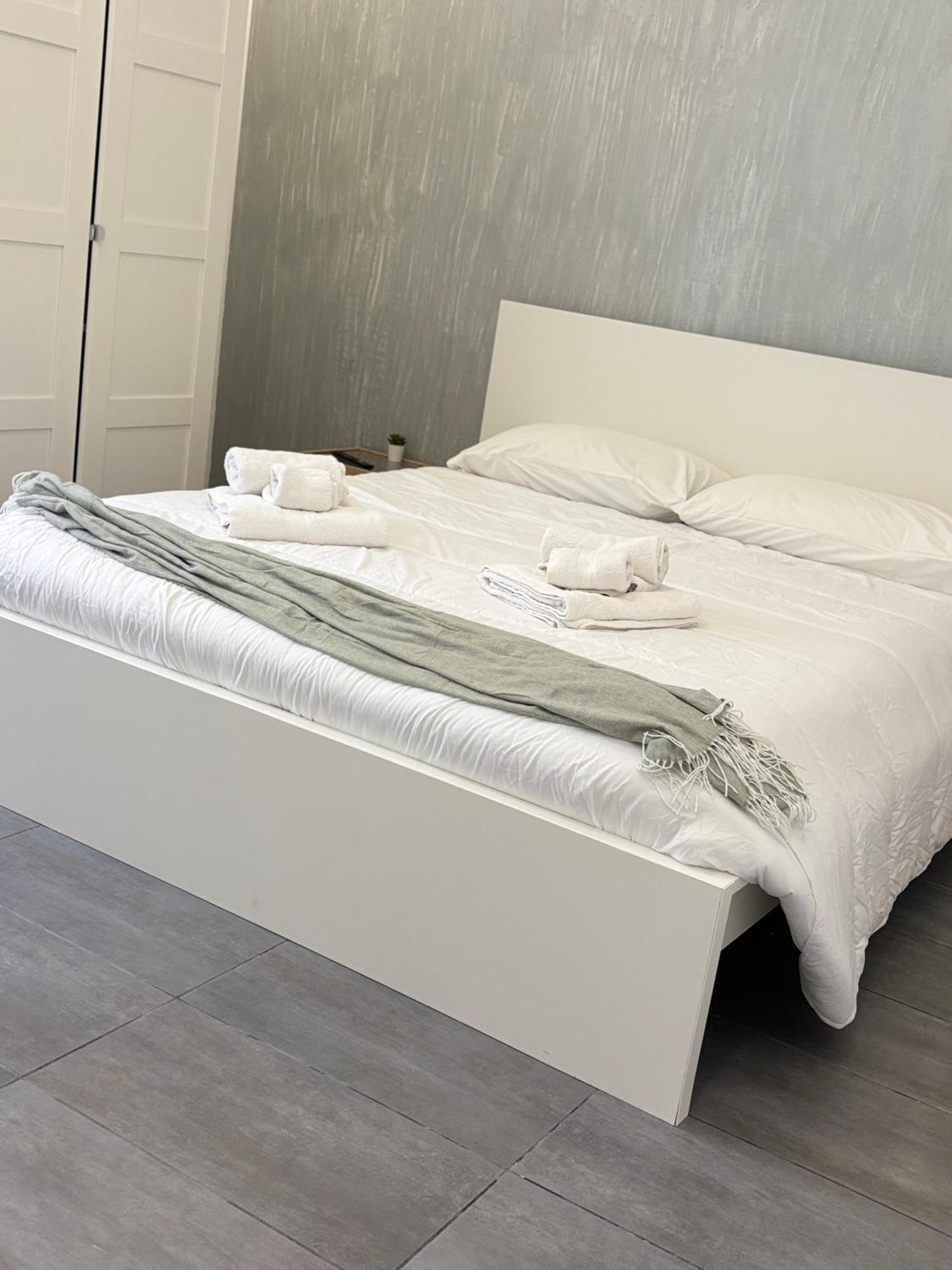 Dionisio Apartments Szirakúza Kültér fotó